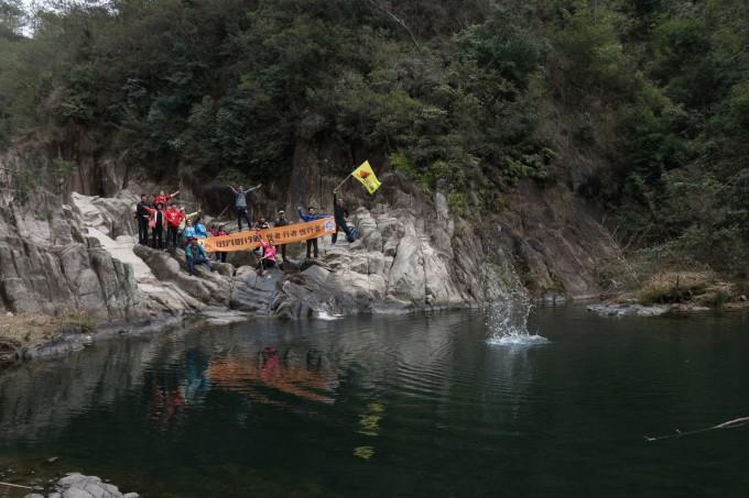 乌迪内斯高层:将努力找出种族歧视迈尼昂的球迷,并终身禁止入场